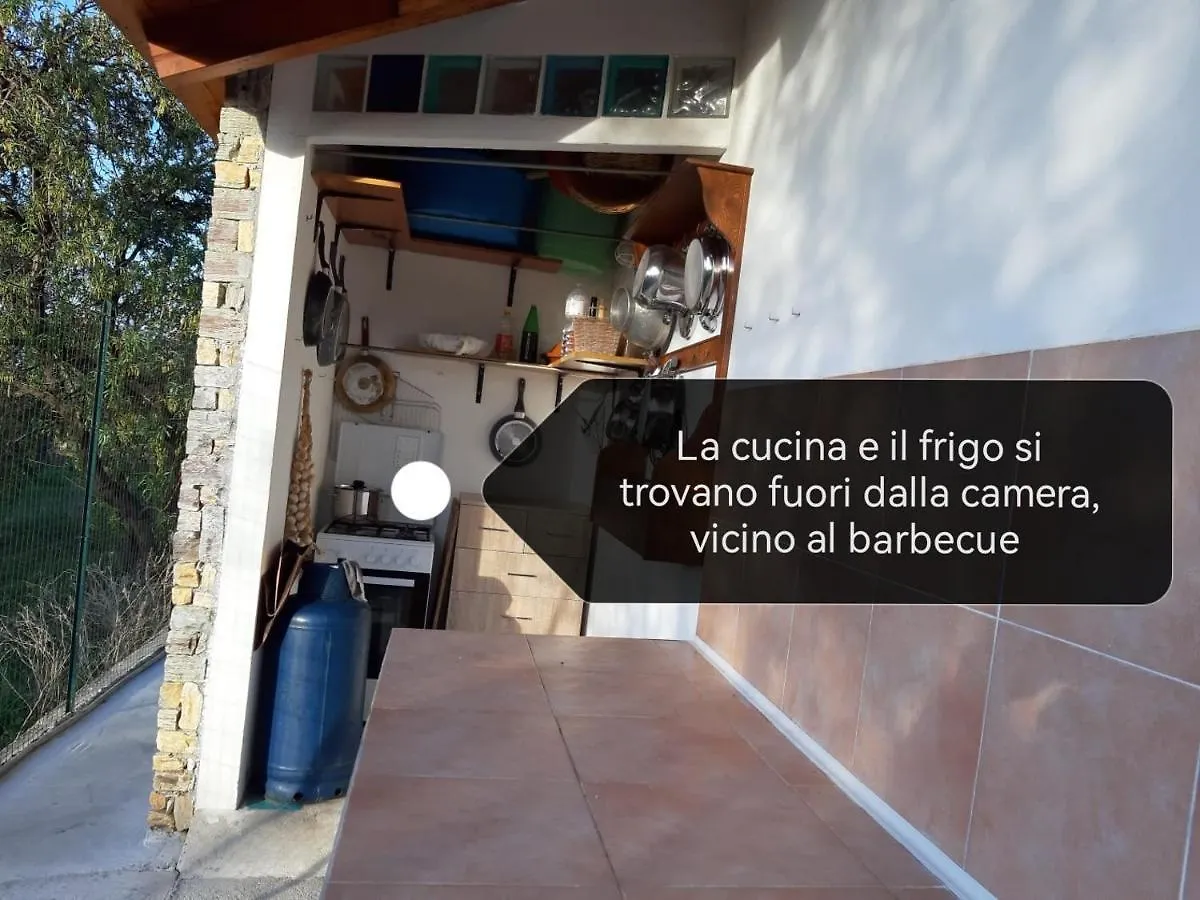 Camera Tina Castellammare del Golfo 0*,