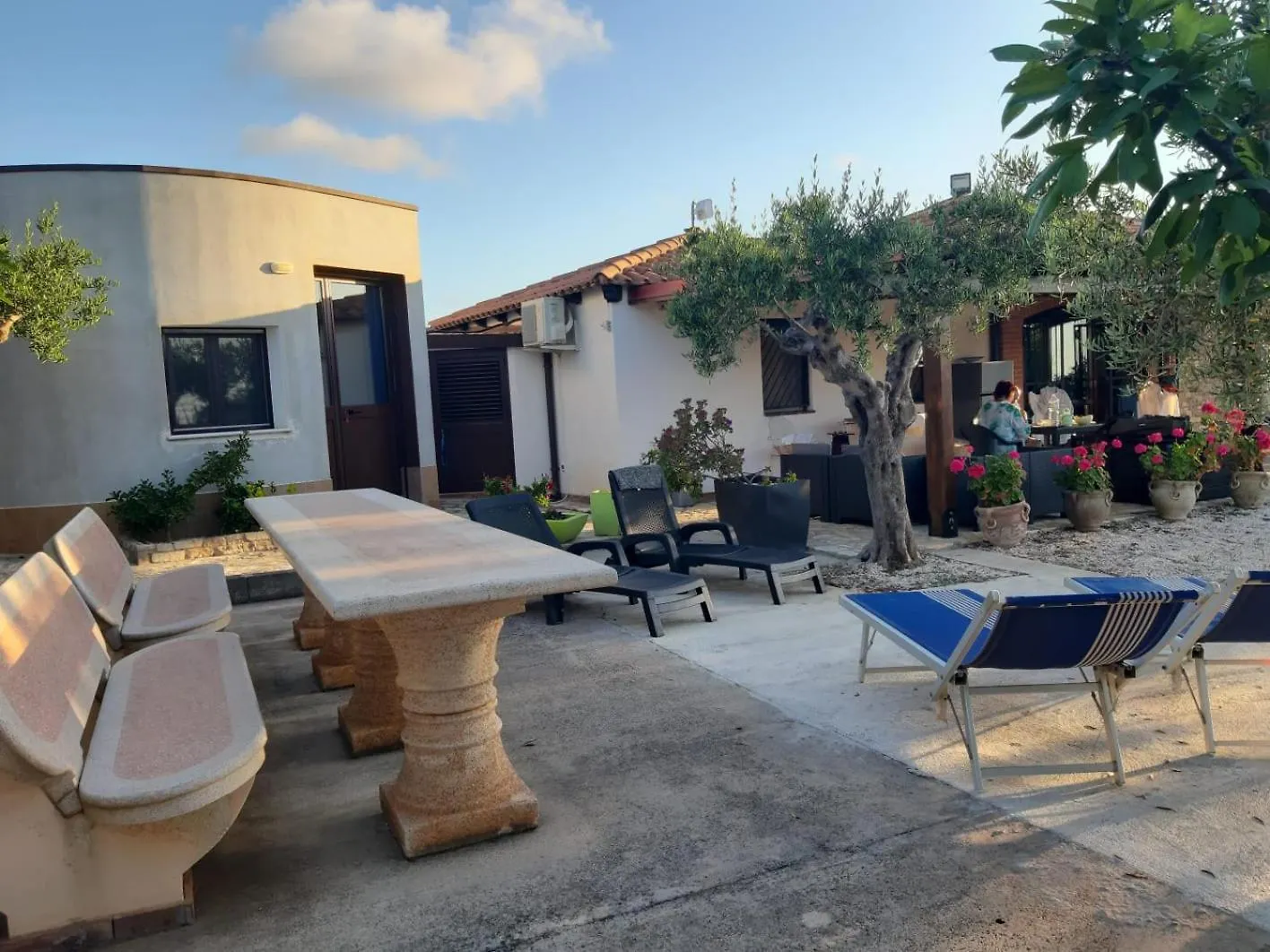 Camera Tina Castellammare del Golfo 0*,  Italie