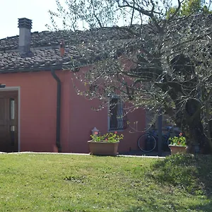 https://alla-corte-di-carla.it-tuscanyhotel.com